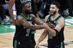 B体育培训-步行者负于凯尔特人，遗憾错失季后赛希望的简单介绍