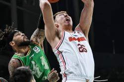 B体育登录-竞争激烈，全球顶尖球队备战篮球巅峰赛事的简单介绍