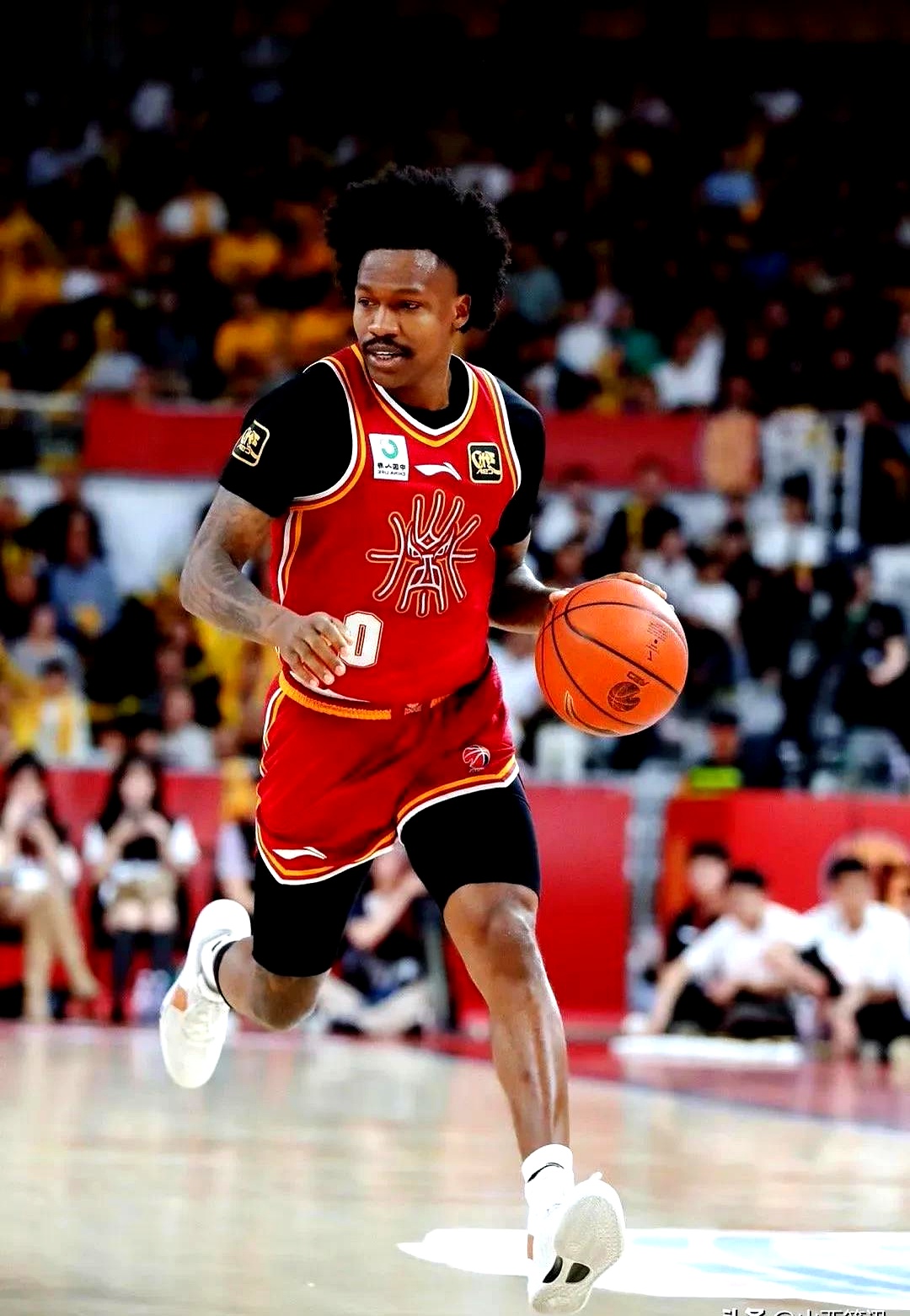 山西队外援助攻表现抢眼，带领球队取胜