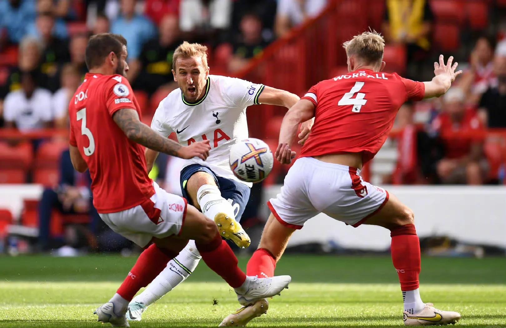 关于热刺展现出色进攻，将对手彻底击败！的信息