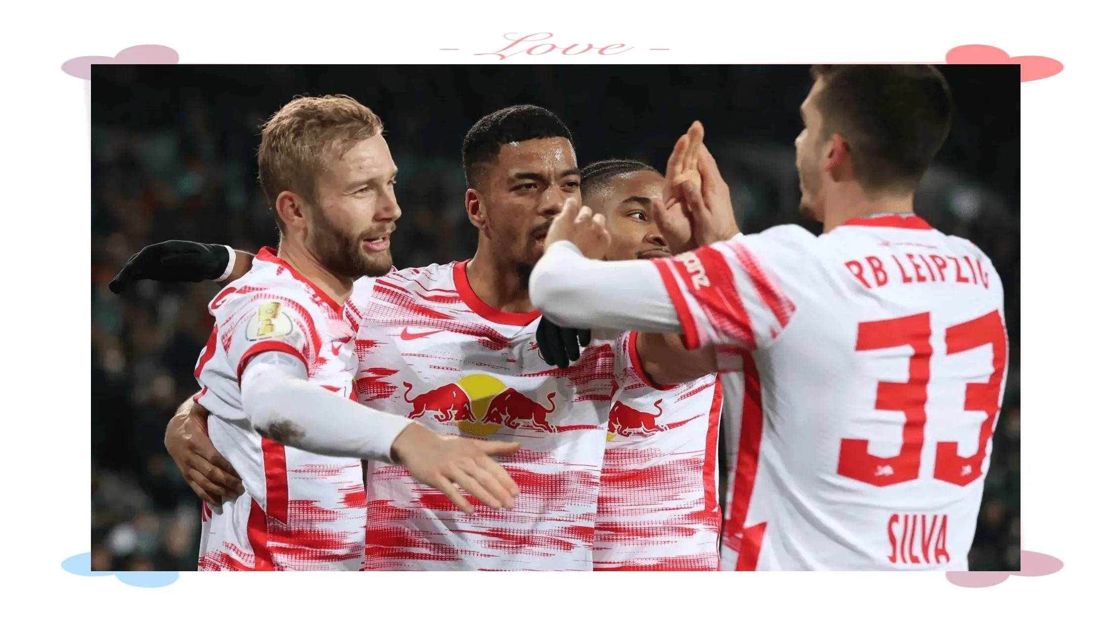 关于沙尔克04客场大胜，重新跻身德甲前十强位置的信息