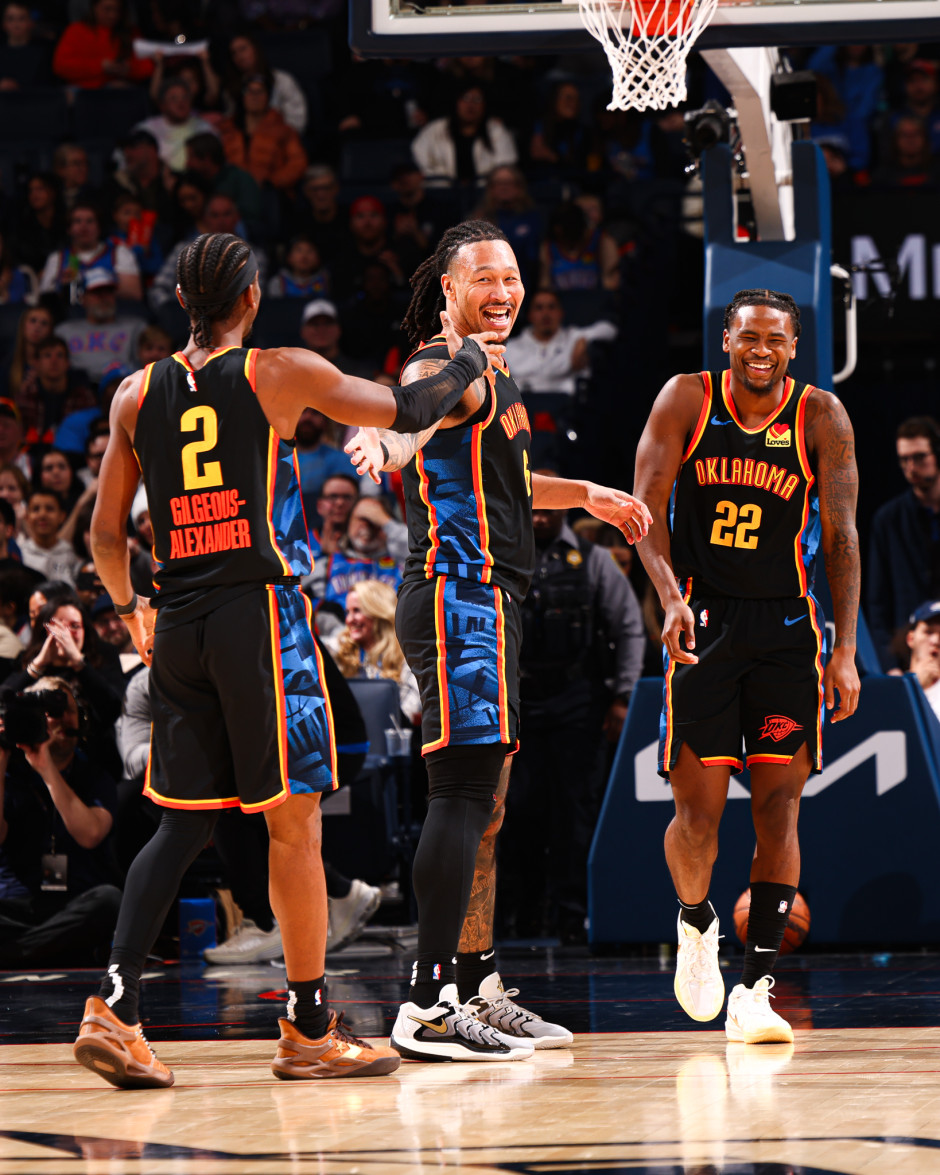 篮网队击败魔术队实现三连胜