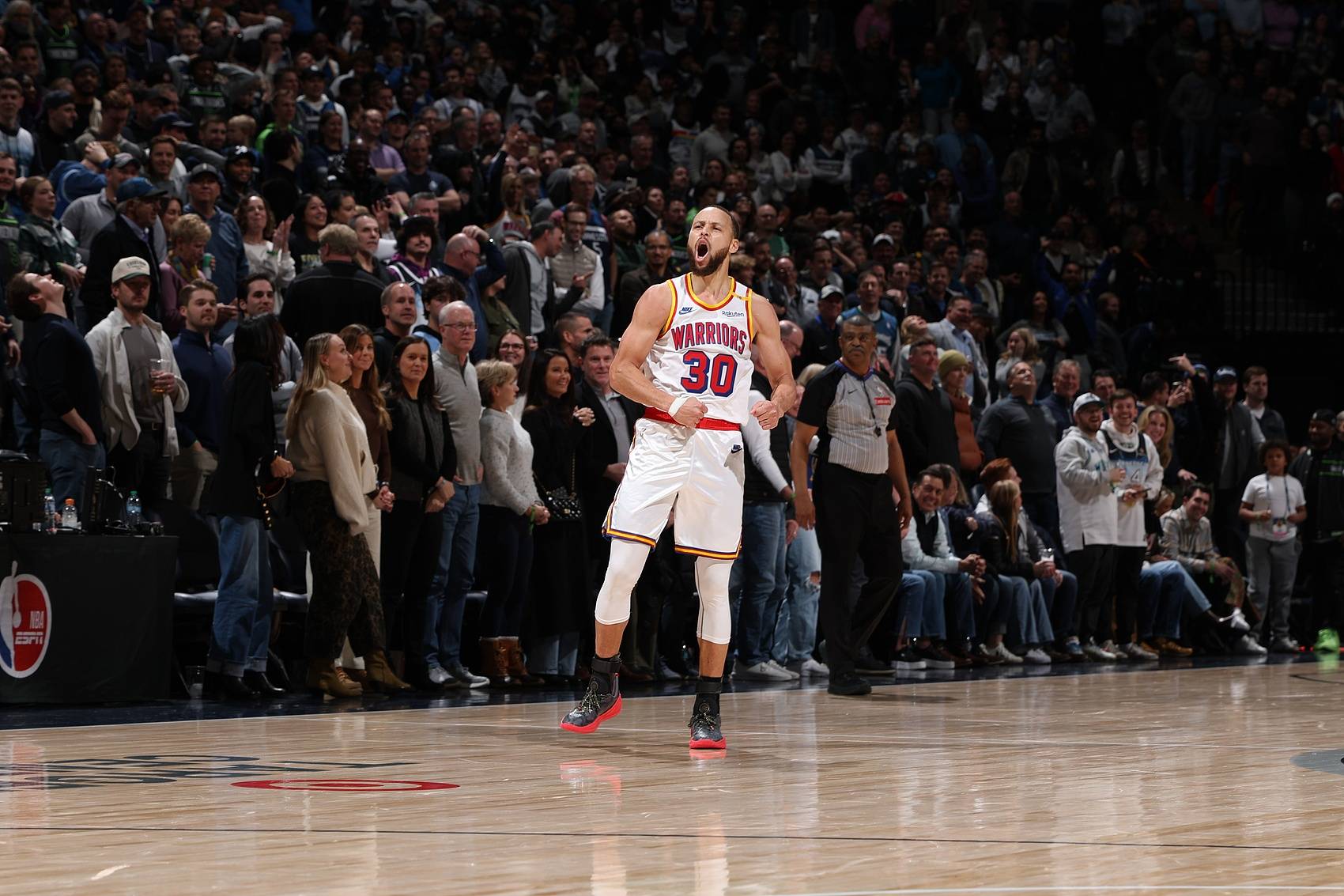 勇士大胜公牛，战绩升至东部前三