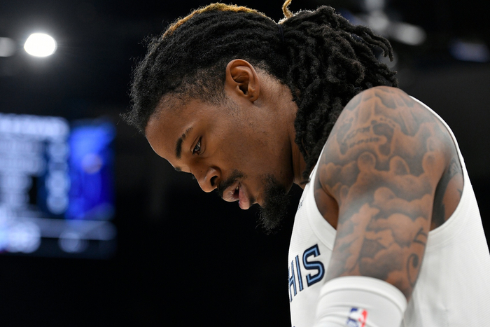 灰熊队力克爵士，客场球员表现亮眼