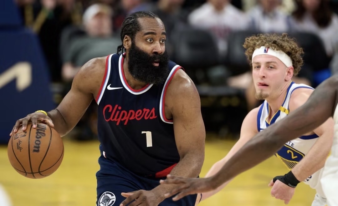 火箭成功逆转击败快船，晋级季后赛