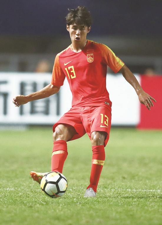 前锋名利双收,积极备战 前锋名利双收,积极备战